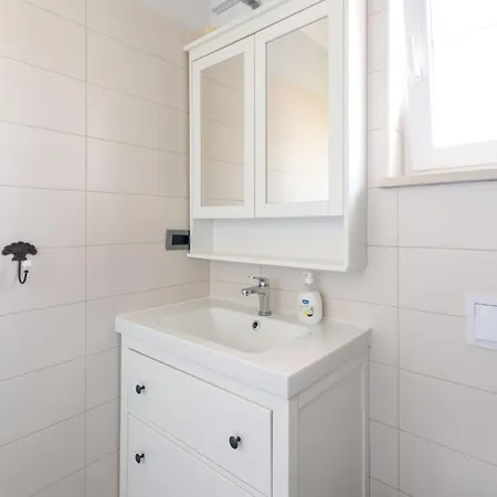 Romantische Kala Mit Schwimmbad By Interhome Σπίτι διακοπών Kras