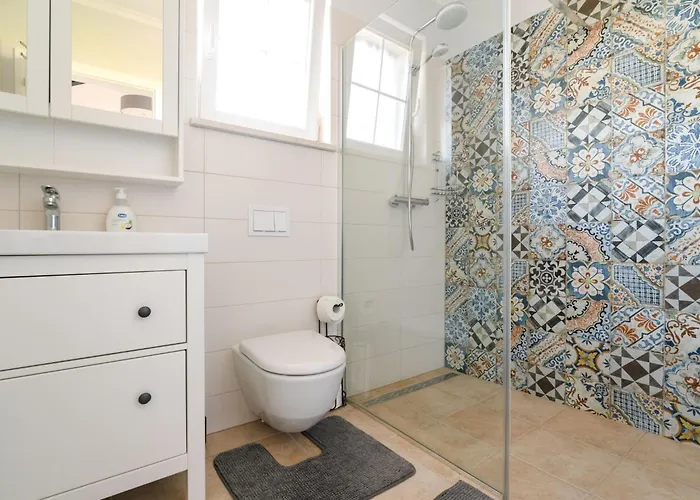 Romantische Kala Mit Schwimmbad By Interhome Holiday home Kras