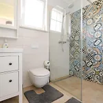 Romantische Kala Mit Schwimmbad By Interhome Semesterbostad Kras