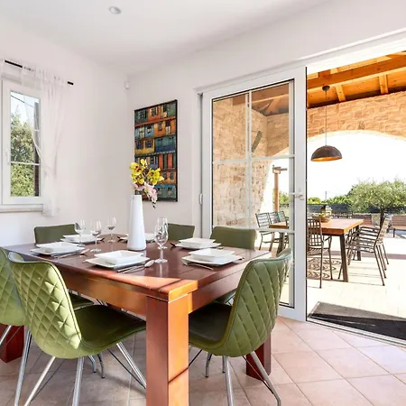 Romantische Kala Mit Schwimmbad By Interhome Tatil Evi